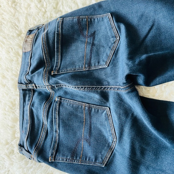 American eagle high rise jeans - Picture 6 of 6